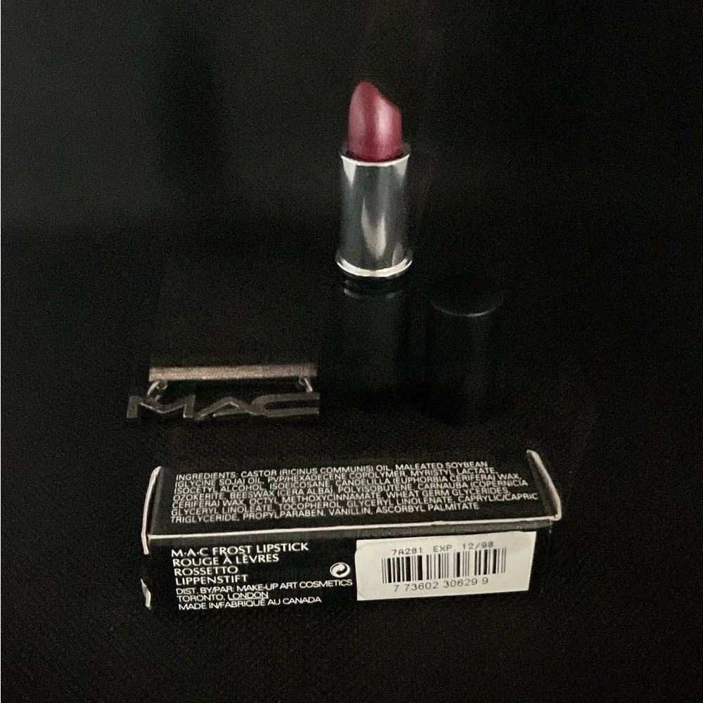 “Siren” Vintage (90’s) MAC Lipstick - Rare - Collectors Item 🖤 - Bundle & Save! - Picture 3 of 6